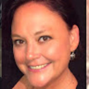 Meet your Posher, Carrie